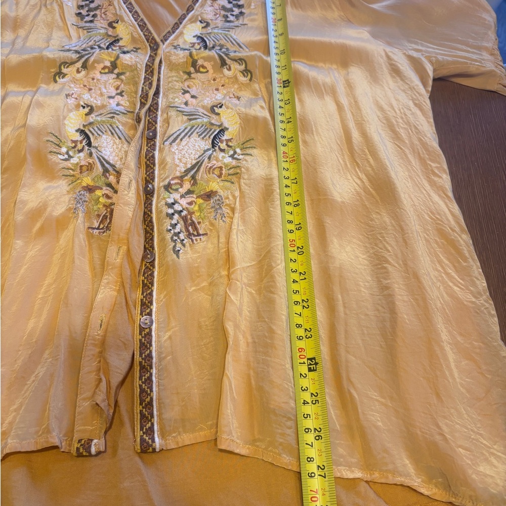 Sundance Golden Hopes Tunic embroidered bird top. - Picture 6 of 10